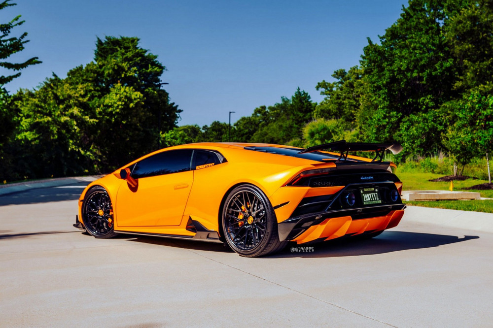 Lamborghini Huracan Evo